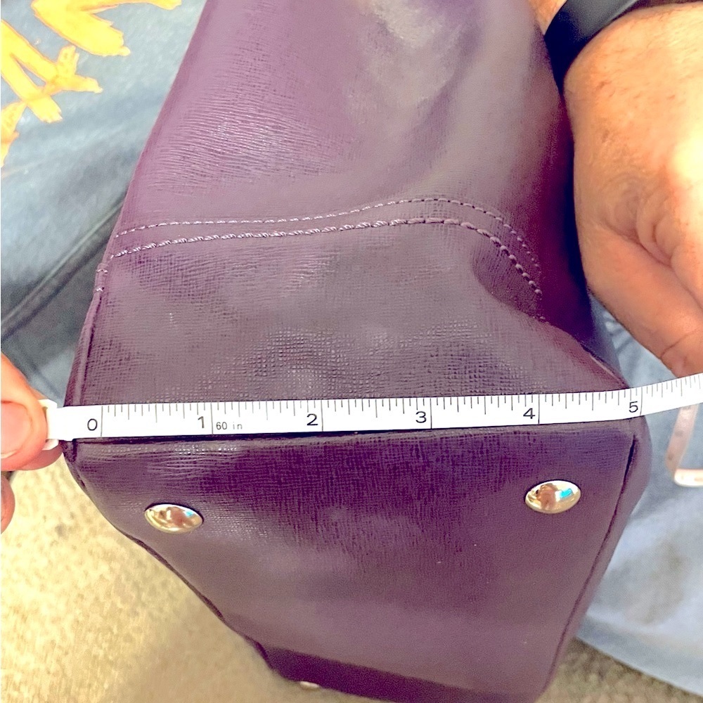 Coach purse,EUC - Picture 8 of 10